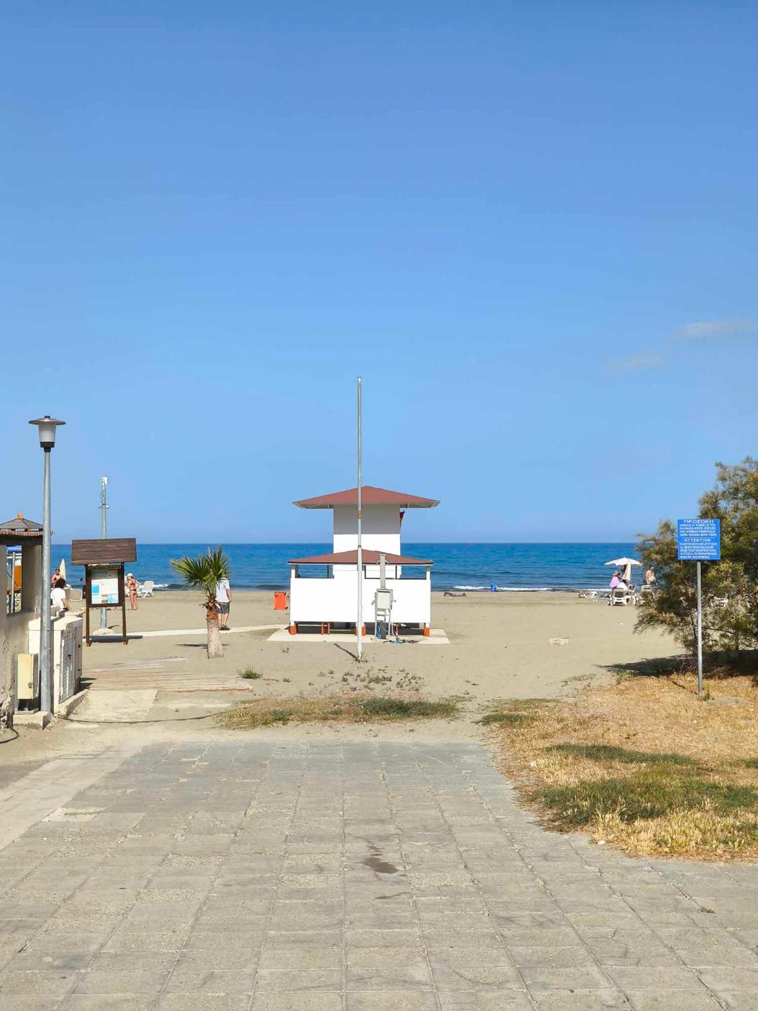 13 Sandy Beach Mackenzie Larnaca Exterior photo